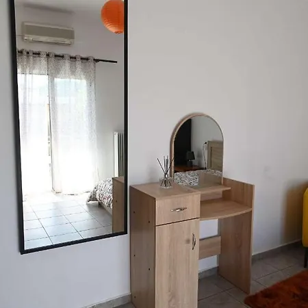 Apartment Bissias Apartement *